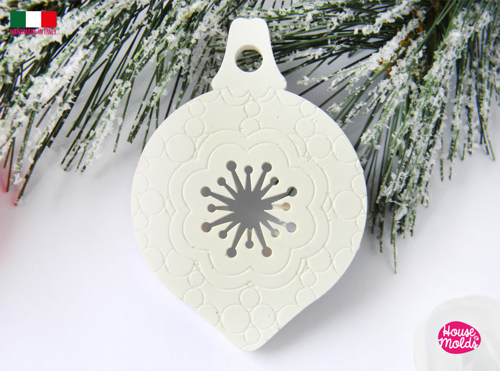 Christmas Vintage  Ornament V1 Clear Mold , flat shape with carved details  76 mm x 54 mm  and 5 mm thickness , premade hole on top, super shiny