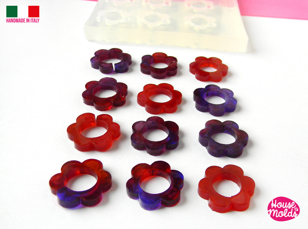 FLOWER CHAIN Clear Mold - each element is 17 mm x 17 mm thickness 3 mm -great to  make resin collier , bangles , earrings -shiny surface super glossy