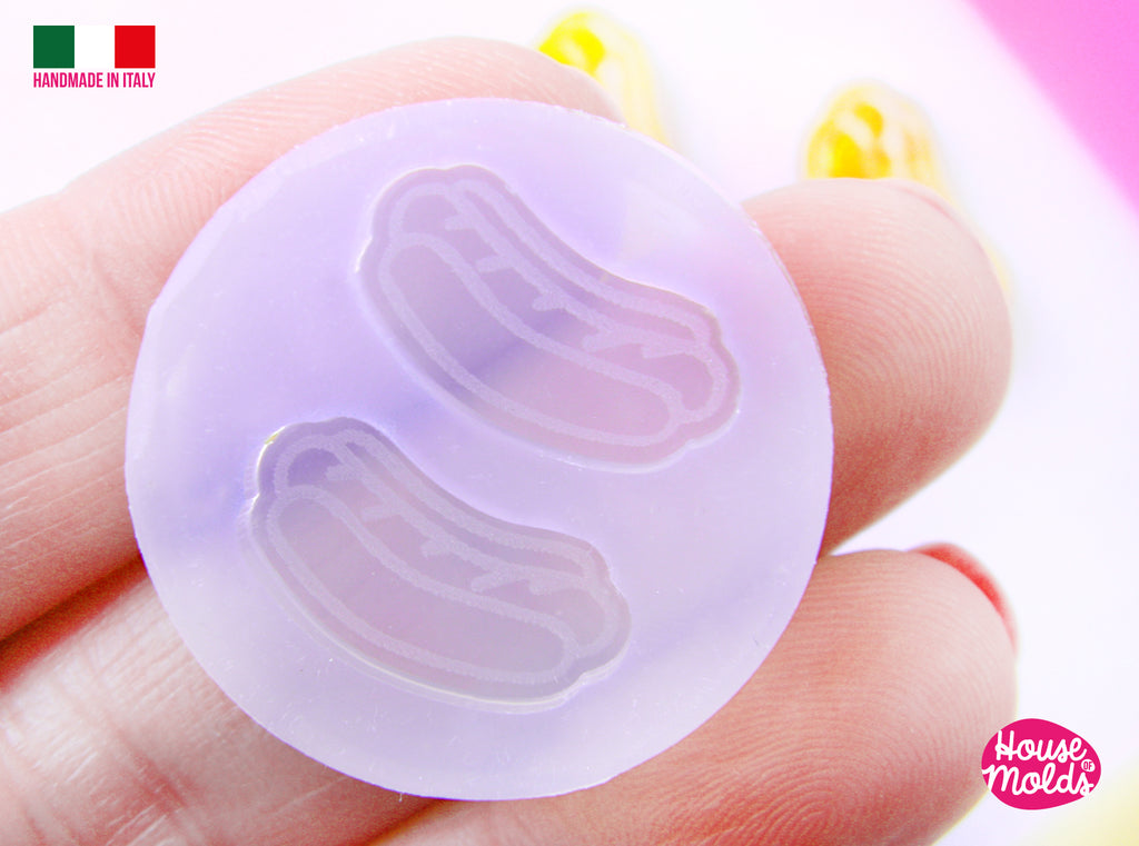 Hot Dog Tiny studs earrings  Clear Mold  , 10 x 18 mm ,   thickness 3 mm - super shiny - house of molds