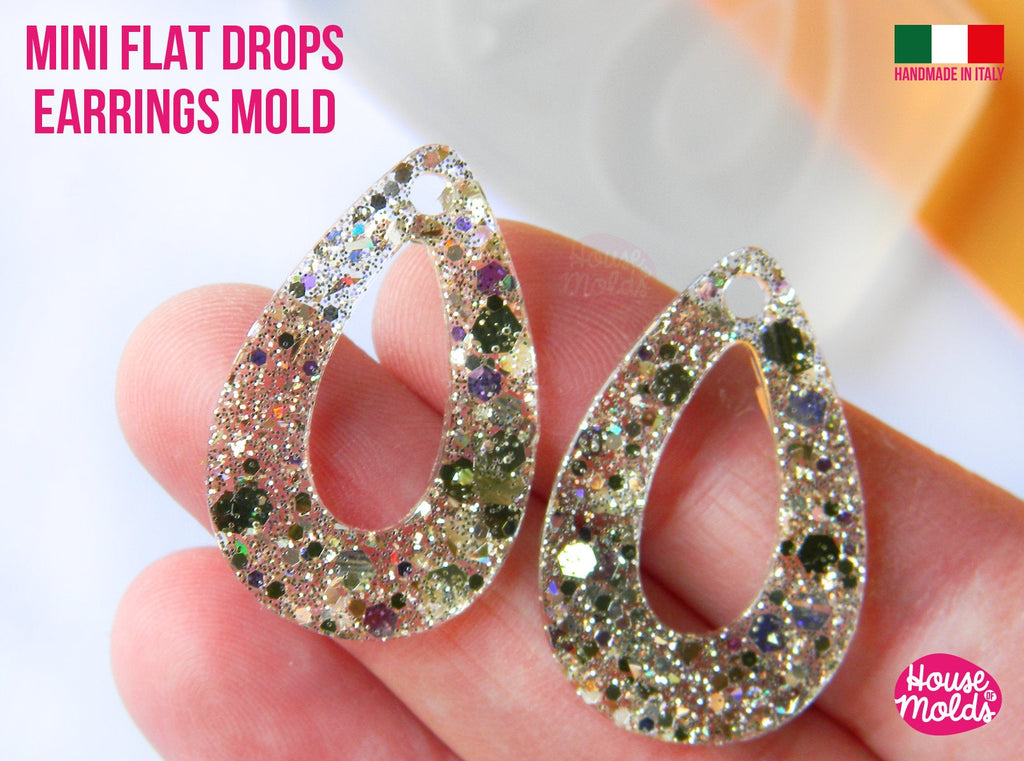 Mini Flat TearDrops  earrings Clear Molds , Premade Holes on top , measurements 32 x 21 mm thickness 2 mm - super shiny - house of molds